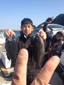 串本東部・カナトコでフカセ、グレ37cmを頭に17匹の釣果♪