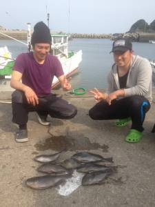 沖の赤島、朝から盛り上がってグレも釣ってくれたんで良かったです！