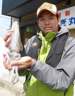 湯浅の磯、エギングでアオリの釣果もあります！！