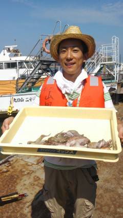 岸和田、初めてのタコ釣りでタコ6杯ＧＥＴ♪