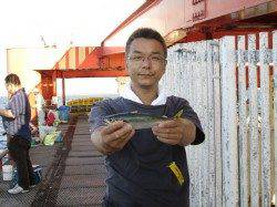 尼崎市魚つり公園でサビキで大きいマアジが狙えます！