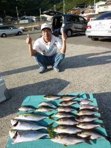 沖一文字内向き　カゴ釣り快釣♪　イサギに青物に真鯛