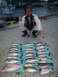 ヒラバエでのカゴ釣り釣果　魚種多様に釣れています