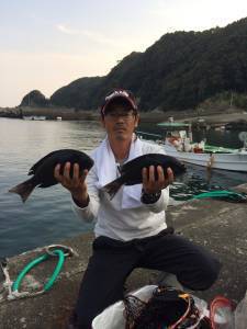 グレ良く釣れてました!(^^)!　渡船を利用してフカセ釣り！