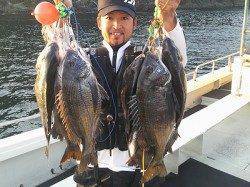 湯浅の磯　紀州釣りでチヌ37〜42cm13枚の好釣果