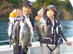 湯浅の磯 紀州釣りでのチヌ釣果〜ご夫妻で良型7枚