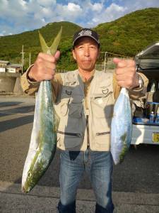 ヒラバエでのカゴ釣り釣果　イサギ、ハマチ好釣でした