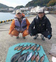 沖一文字内向きでカゴ釣り　グレ40cmが釣れています♪