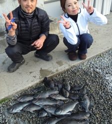 湯浅の磯・タカ島でフカセでグレ好釣果　湯浅一文字では紀州釣りでチヌ