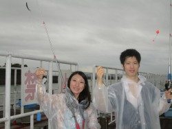 尼崎市立魚つり公園　サビキで数釣り