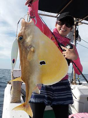 明日丸 釣果