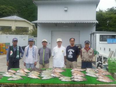 貞丸 釣果