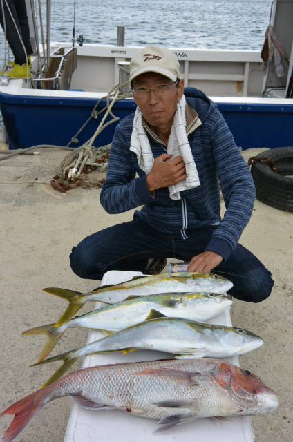 ジギング船 BLUEWATER 釣果