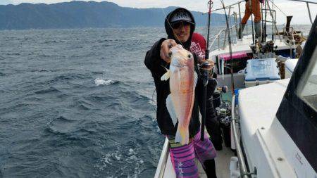 つれ鷹丸 釣果