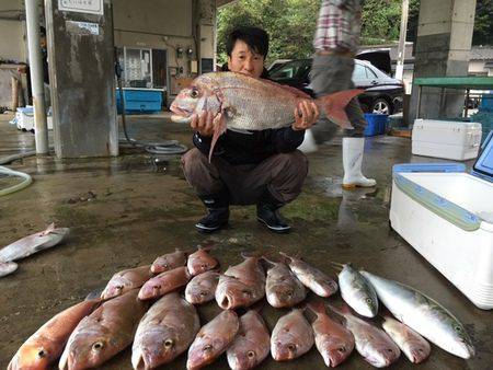 勇勝丸 釣果