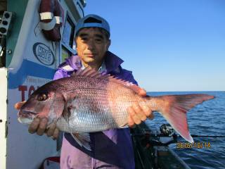 なかくに丸 釣果