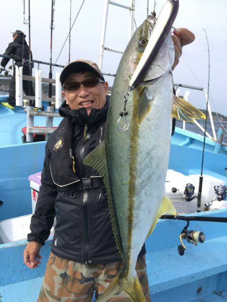 松鶴丸 釣果