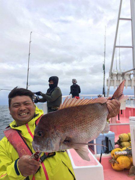 山正丸 釣果