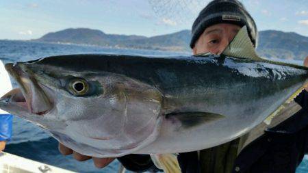 つれ鷹丸 釣果