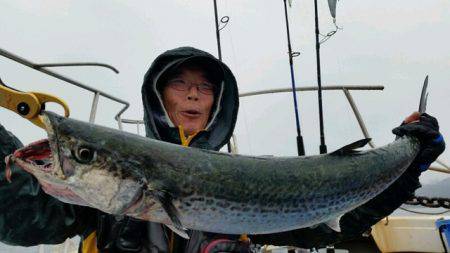 つれ鷹丸 釣果