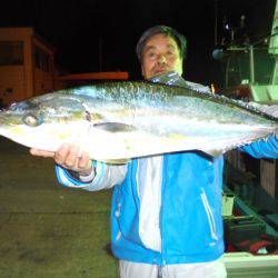 初栄丸 釣果