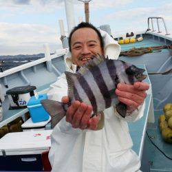 利一丸 釣果