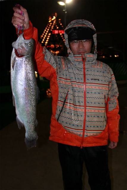 としまえんフィッシングエリア 釣果