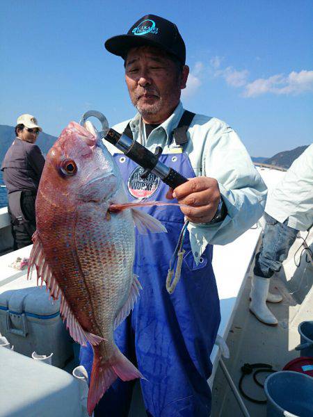 エンペラー 釣果