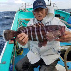 進誠丸 釣果