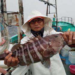 進誠丸 釣果