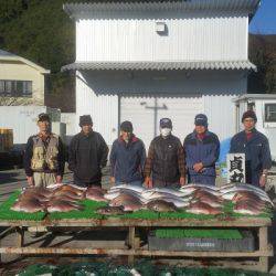 貞丸 釣果