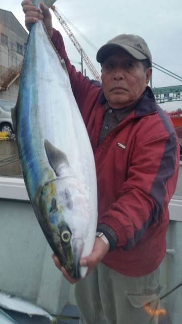 飛燕さくら丸 釣果