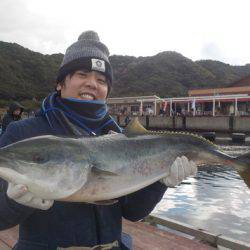 淡路じゃのひれフィッシングパーク 釣果