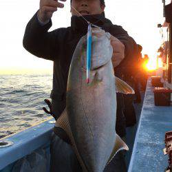 松鶴丸 釣果