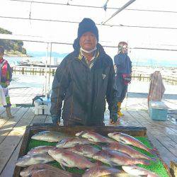 海の釣堀 海恵 釣果