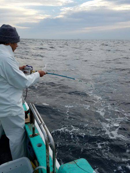 進誠丸 釣果