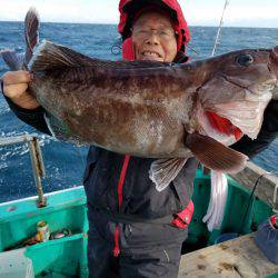 進誠丸 釣果