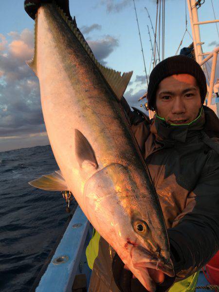 松鶴丸 釣果