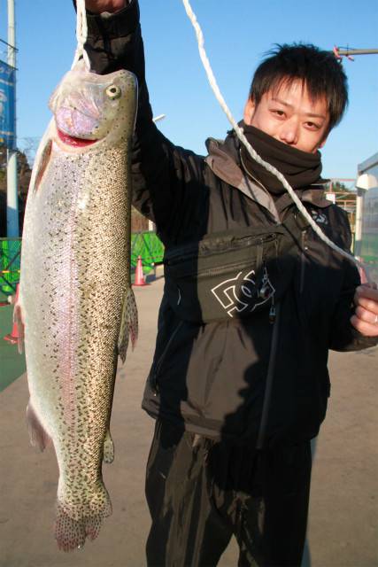 としまえんフィッシングエリア 釣果