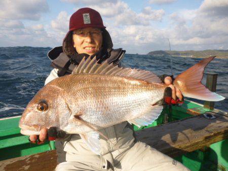 真祐丸 （しんゆうまる） 釣果