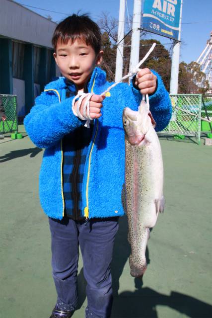 としまえんフィッシングエリア 釣果