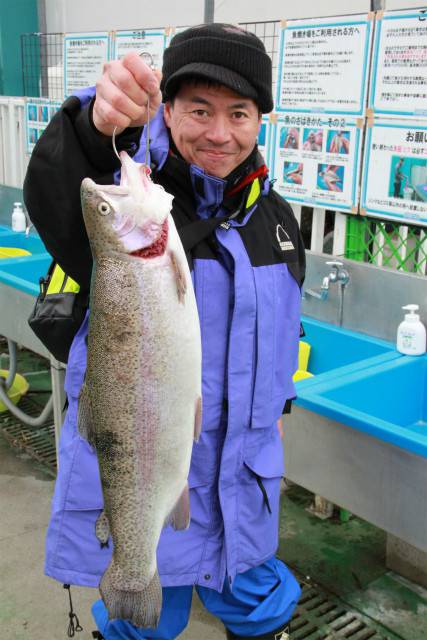 としまえんフィッシングエリア 釣果