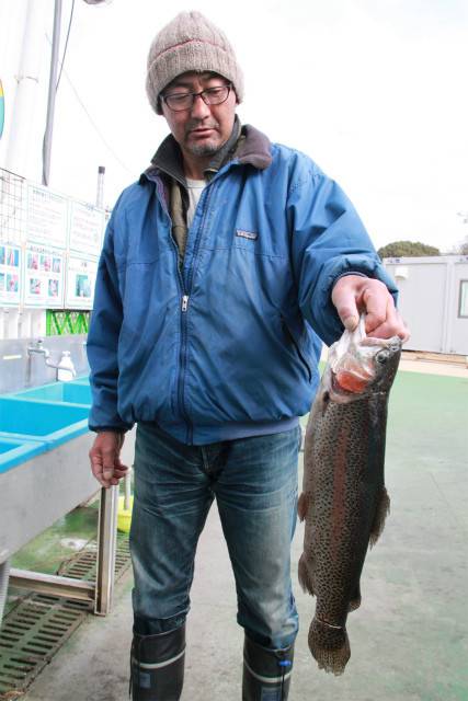 としまえんフィッシングエリア 釣果