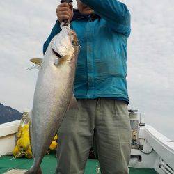 明日丸 釣果