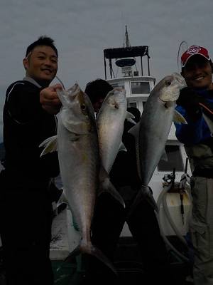 明日丸 釣果