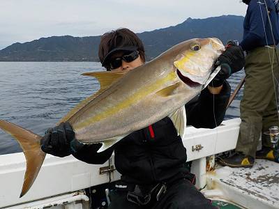 明日丸 釣果