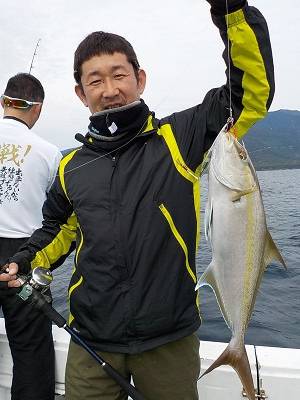 明日丸 釣果