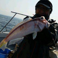 つれ鷹丸 釣果