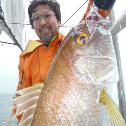 オーシャンパイオニア 釣果