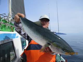 なかくに丸 釣果